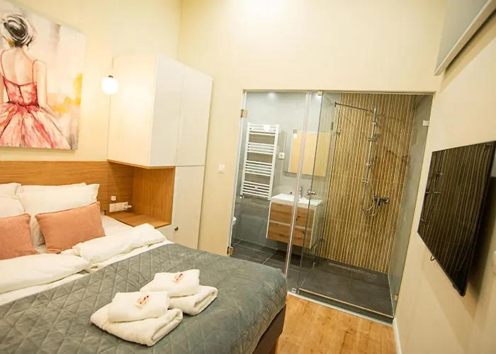 Deluxury On Erzsebet Boulevard Apartament