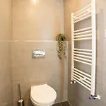 Deluxury On Erzsebet Boulevard * 布达佩斯